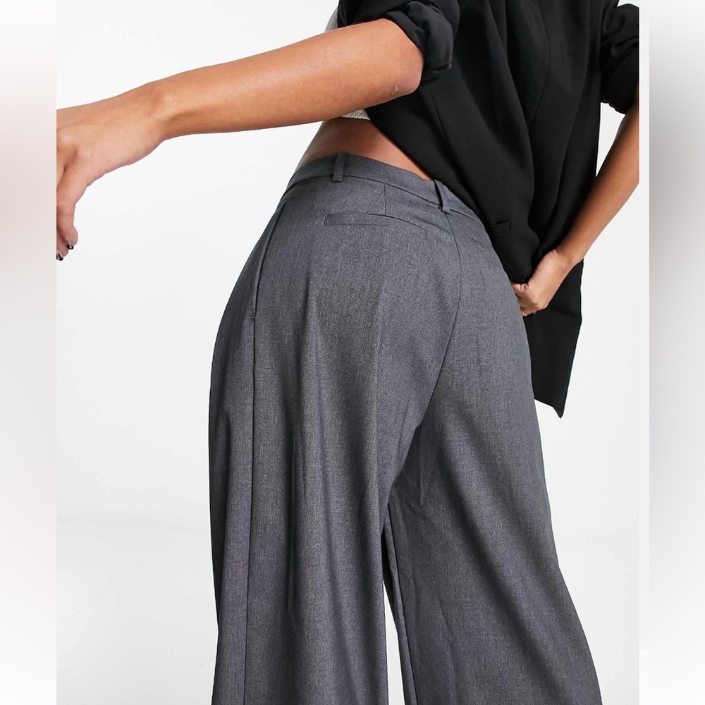 HOLDforEXJ NWT- WEEKDAY- HAZEL- EUR 44- SUIT PANTS in GRAY MELANGE - Picture 3 of 11